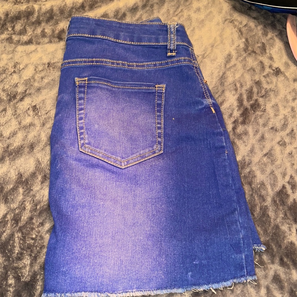 Size: 9 - Picture 3 of 3